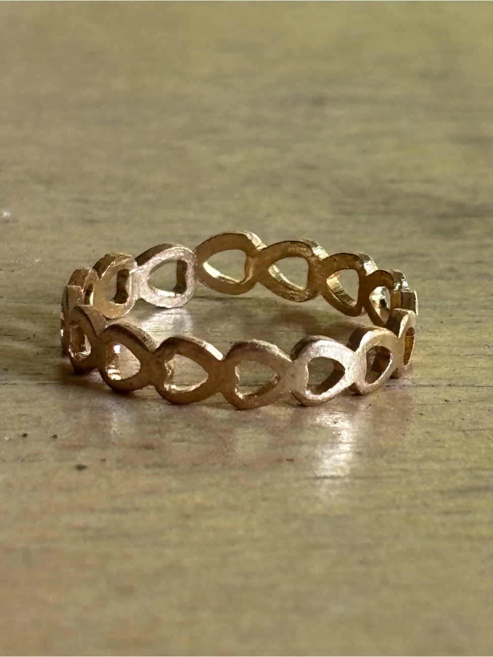 Gold Tone Infinity Link Band Ring